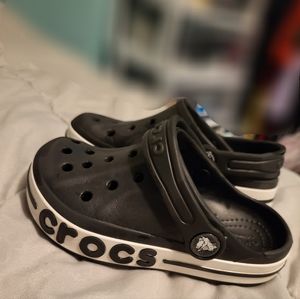 Crocs boy size 9c
